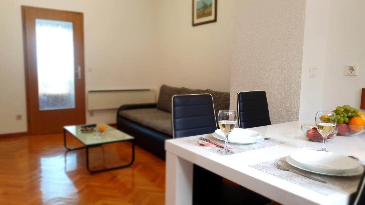 Apartment Anamarija *